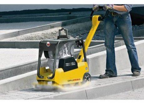 Виброплита реверсивная дизельная Wacker Neuson DPU2550H